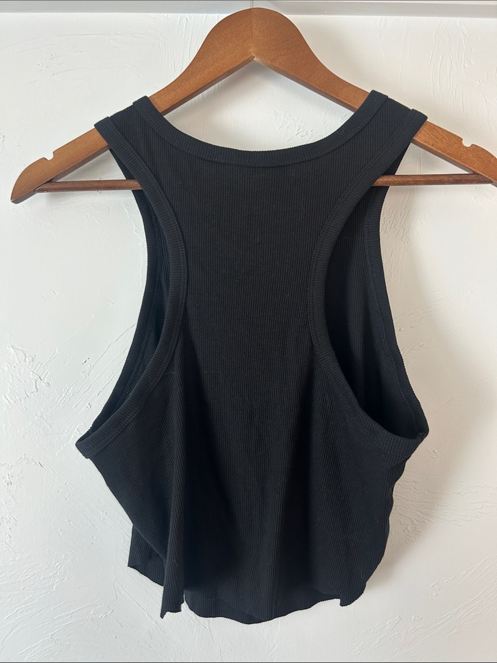 wild fable Black Cropped Ribbed Racer Back Tank Top - Picture 3 of 3